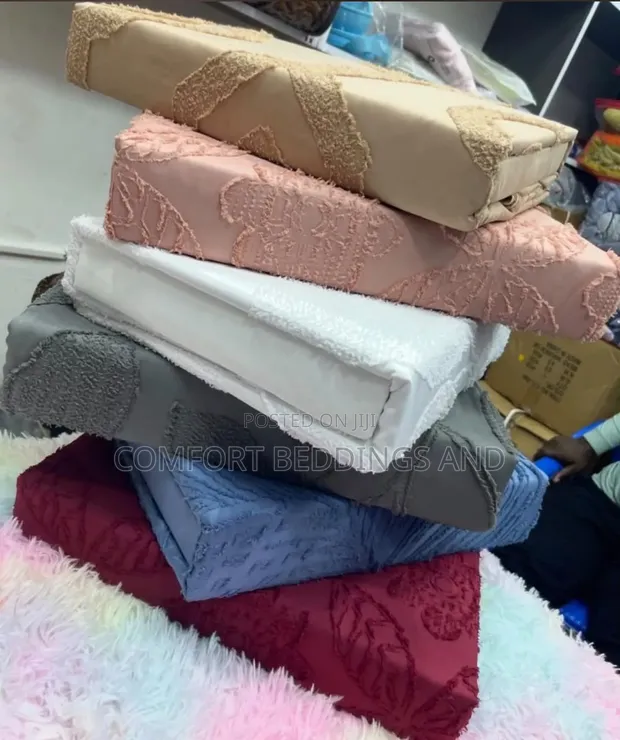 Tufted Duvet Cover Set - Six by Six - 1