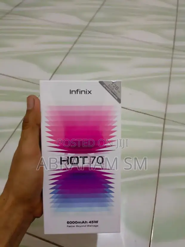 New Infinix Hot 70 256GB Green - 1