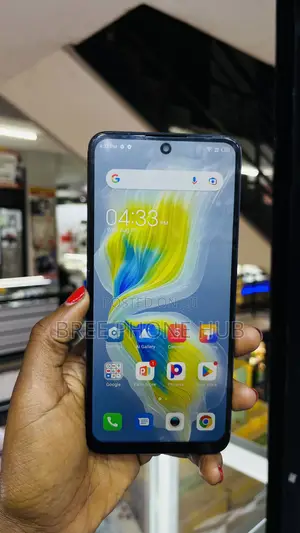 Tecno Camon 18 Premier 256GB Purple