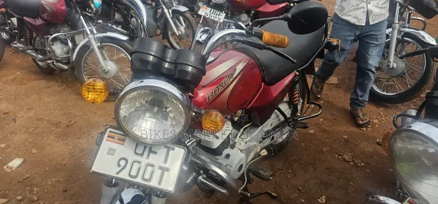 Bajaj Boxer 2023 Red - 1