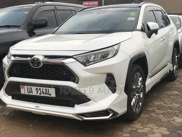 Toyota RAV4 2019 White - 1