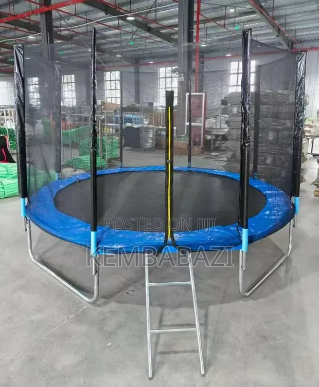 10ft Outdoor Trampoline with Safety Enclosure - 1