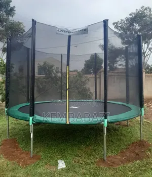 12ft Outdoor Trampoline with Safety Enclosure