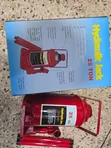 25KG Hydraulic Bottle Jack - 3