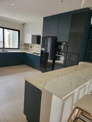 6-Bedroom Villa for Rent in Munyonyo, Central Division