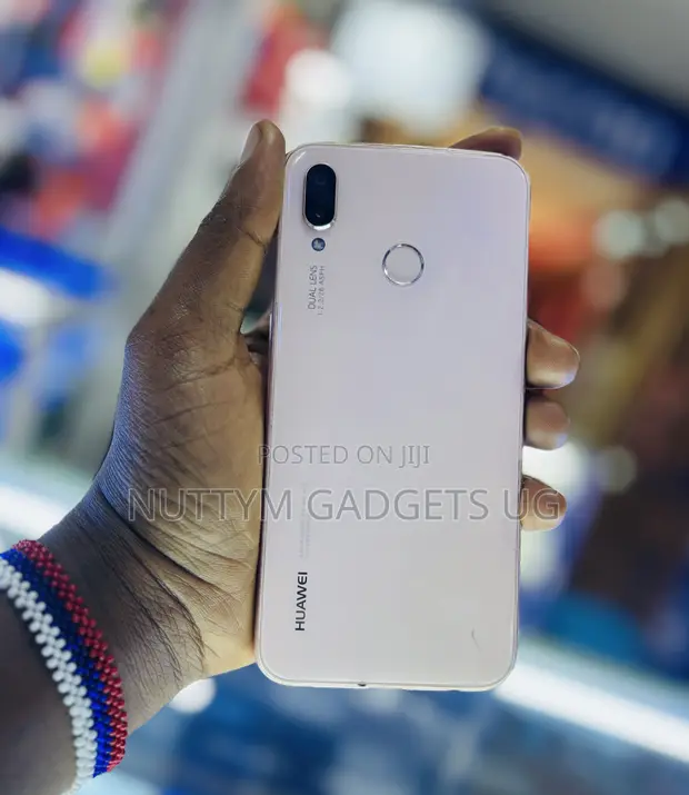 Huawei P20 128GB Gold - 1