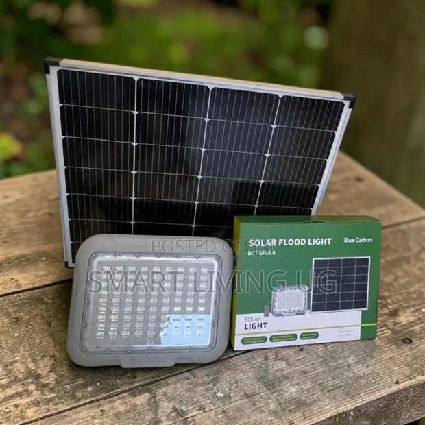 Blue Carbon 500W Solar Floodlight - 25 Year Lifespan - 1