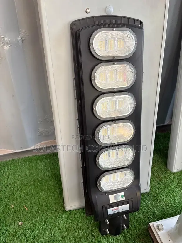 ALLTOP 300W Solar Street Light with Lithium Battery - 1