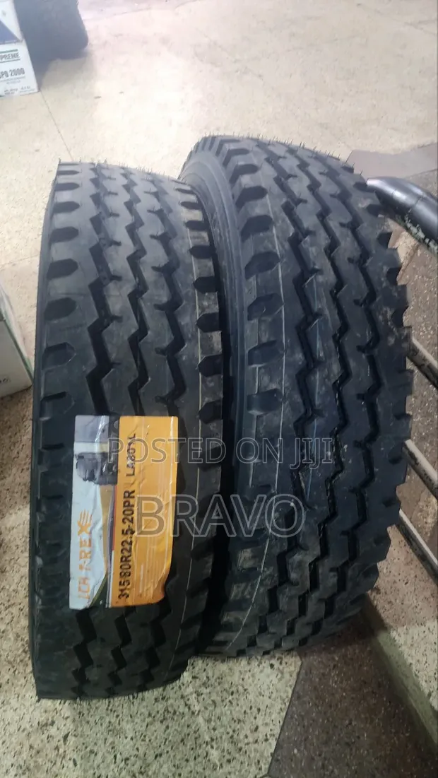 315/80R22.5 Front Truck Tyres - Brand New - 1