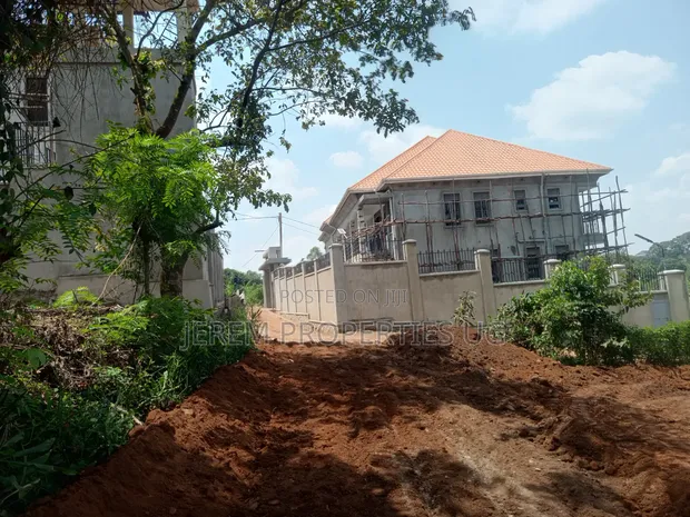 50x100ft Plots in Nangabo Kasangati - 1