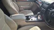 Volkswagen Touareg 2017 White - 3