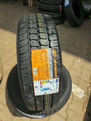 215/65R16C 8-Ply Rated Tyre