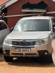 Subaru Forester 2010 Silver - 1