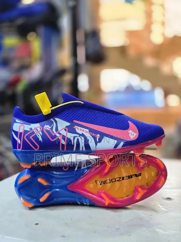 Nike KM Football Boots - 1