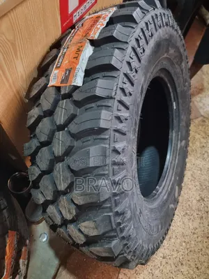 Centara 265/75R16 Tires for Land Cruiser Hard Top