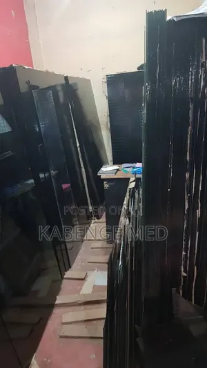Mirror Design & Installation Services