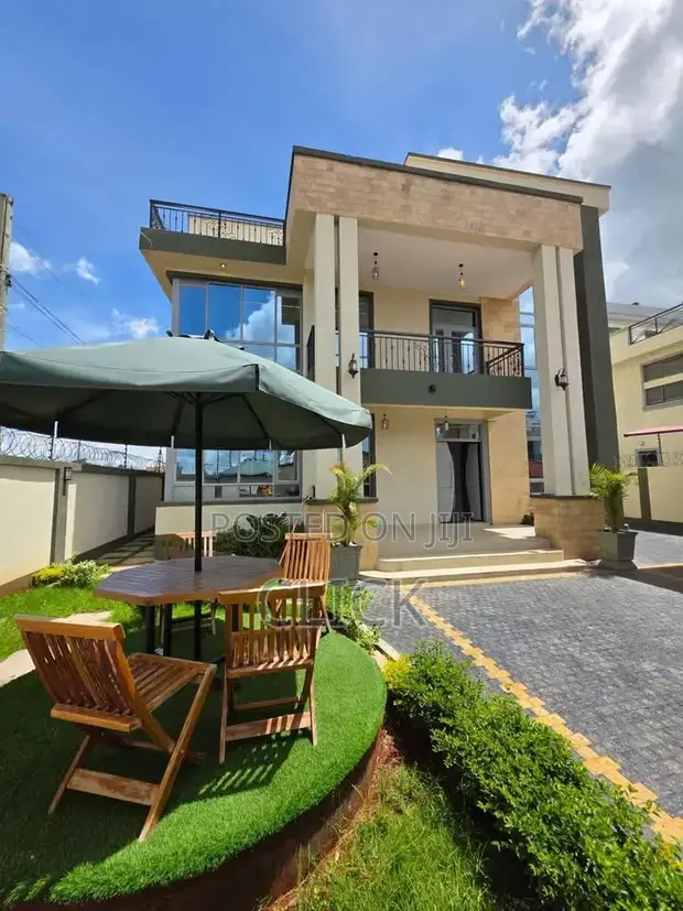6-Bedroom Duplex for Sale in Kira, Central Division - 1