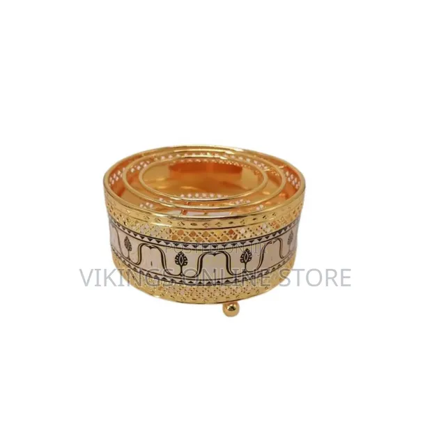 Modern Metal Candle Holder - Gold - 1
