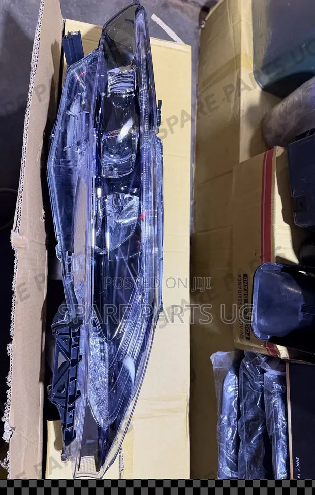 Toyota Harrier 2014-2019 Replacement Headlamp - 1