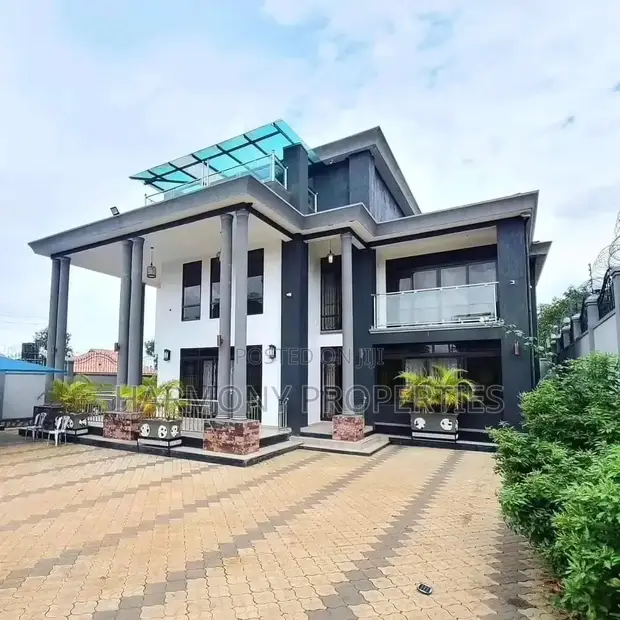 6-Bedroom Mansion for Rent in Munyonyo - 1