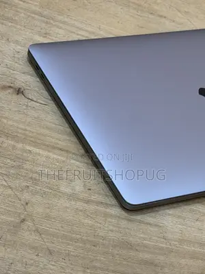 Apple MacBook Pro 2019 16GB Intel Core i7 1TB SSD