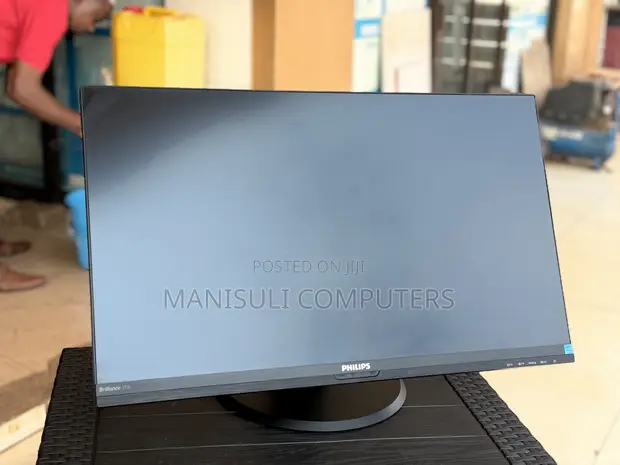 Philips 27 Inch 2K IPS Monitor - 1
