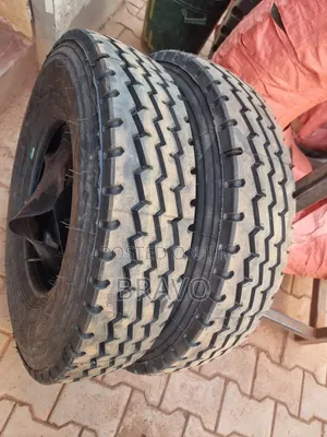 7.00R16 Front Tyres for Isuzu Elf