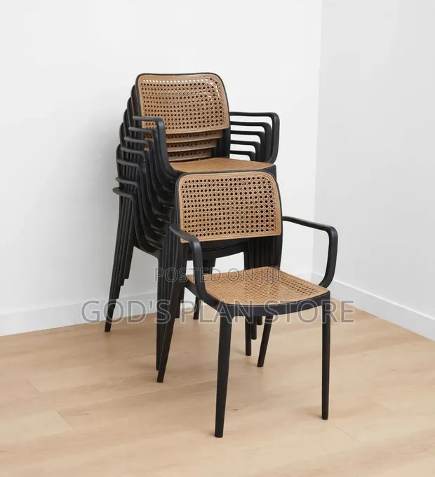 Malidadi Quality Plastic Dining Chairs (Black) - 1