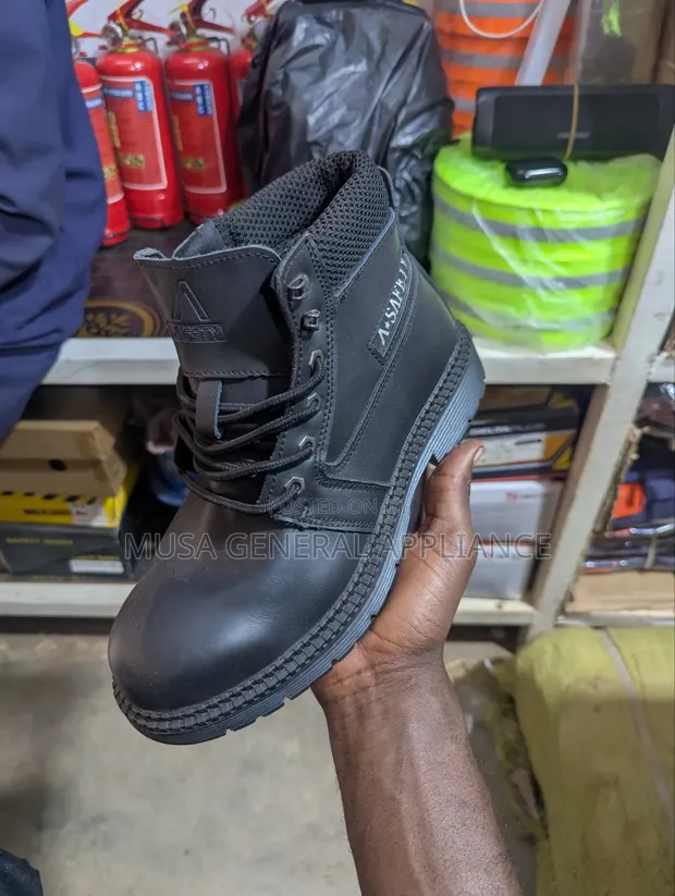 V Safety Boots Heavy Duty - 1