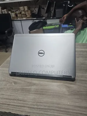 Dell Latitude E7240 Laptop - Core i5, 8GB RAM, 128GB SSD