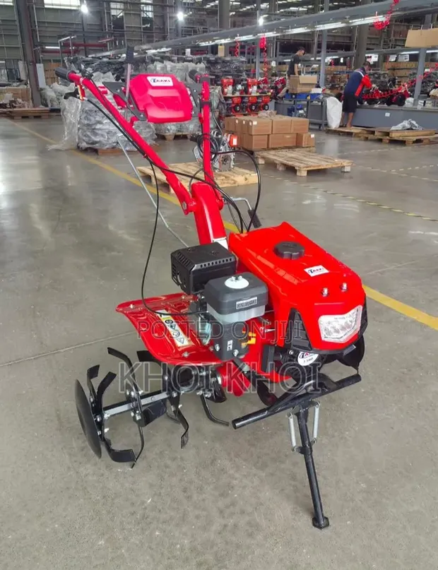 TAAKI Italy Gasoline Walking Tractor - 1