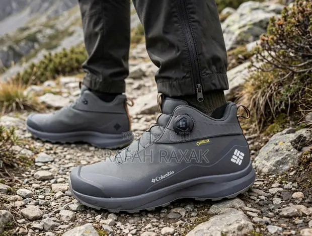 Original Grey Columbia Crestwood Mid Gore-Tex Hiking Boots - 1