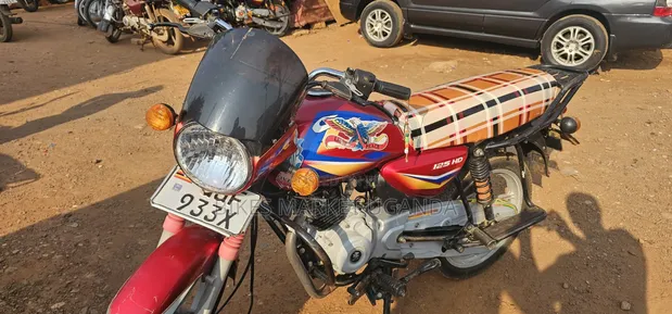 Bajaj CT 125X 2025 Red - 1