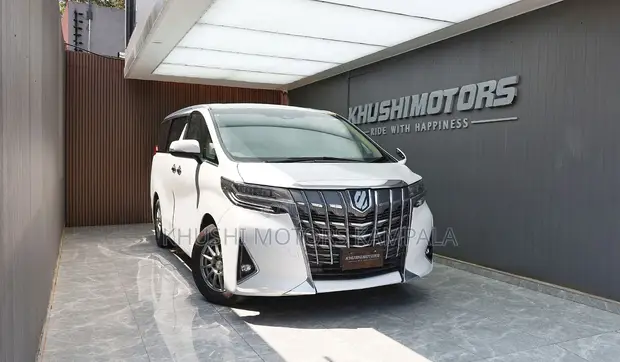 Toyota Alphard 2018 - 1