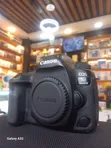 Canon EOS 5D Mark IV - 2
