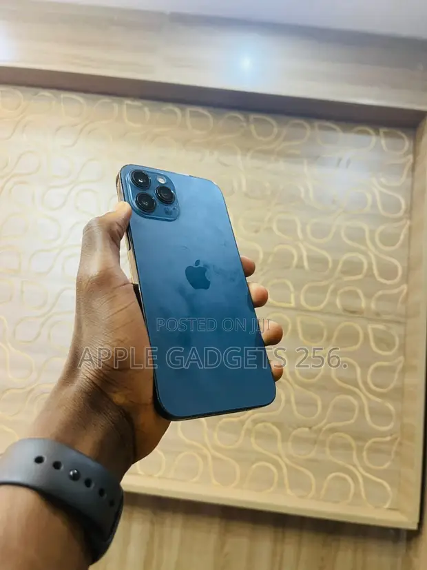 Apple iPhone 12 Pro Max 128GB Blue - 1