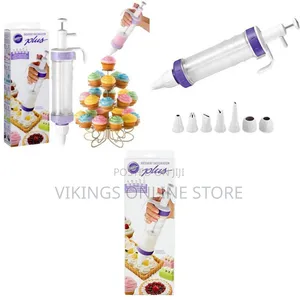 Dessert Decorator Plus Cake Decorating Tool Set