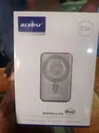 Recrsi Magnetic Wireless Charging Power Bank 10000mAh - 1