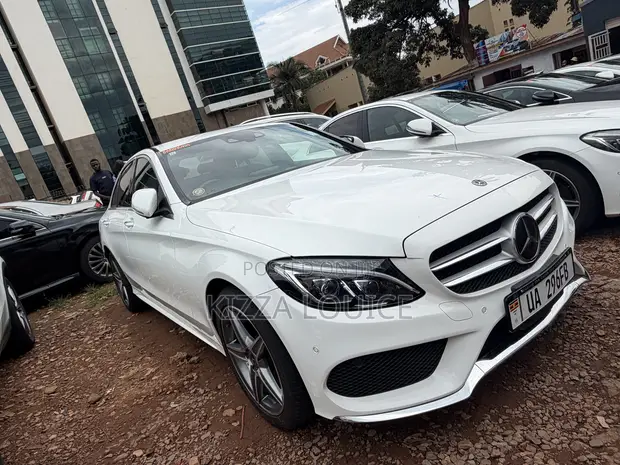 Mercedes-Benz C200 2018 White - 1