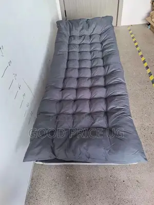 Tufted Padded Folding Mattress Cushion