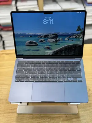 Apple MacBook Air 2025 M4 16GB RAM 256GB SSD