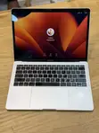 Apple MacBook Pro 2017 8GB Intel Core i5 256GB SSD - 2