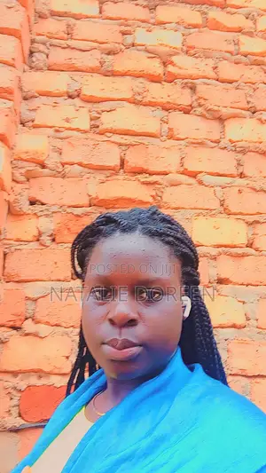 Housekeeping & Cleaning CV - Natalie