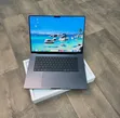 Apple MacBook Pro 2021 M1 Max 32GB RAM 1TB SSD - 4