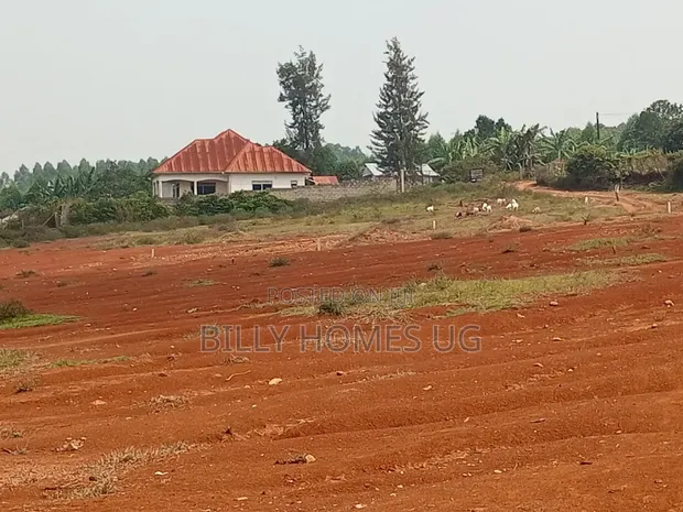 Plots for Sale in Kitende-Kitovu, Entebbe Road - 1