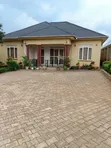 4 Bedroom Bungalow for Sale in Ssisa - 3