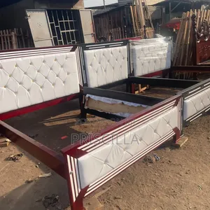 5x6ft Bed Frame - Black & Maroon