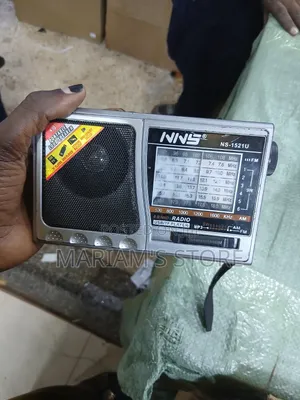 NNS NS-1521U 8-Band Radio