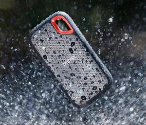 SanDisk 2TB Extreme PRO Portable SSD USB-C 3.2