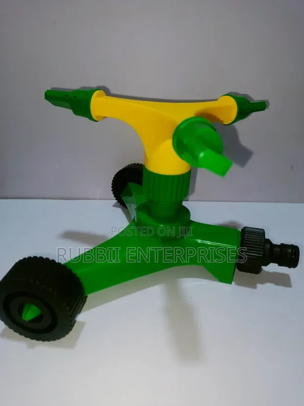 Rotating Garden Sprinkler - 1